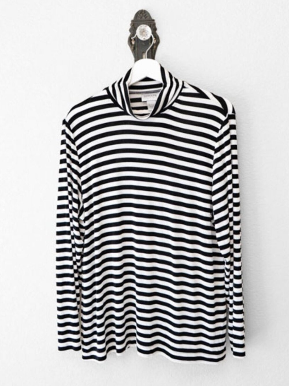Chicos Travelers Turtleneck Top Size 3 XL Black White Striped Long Sleeve Stretc